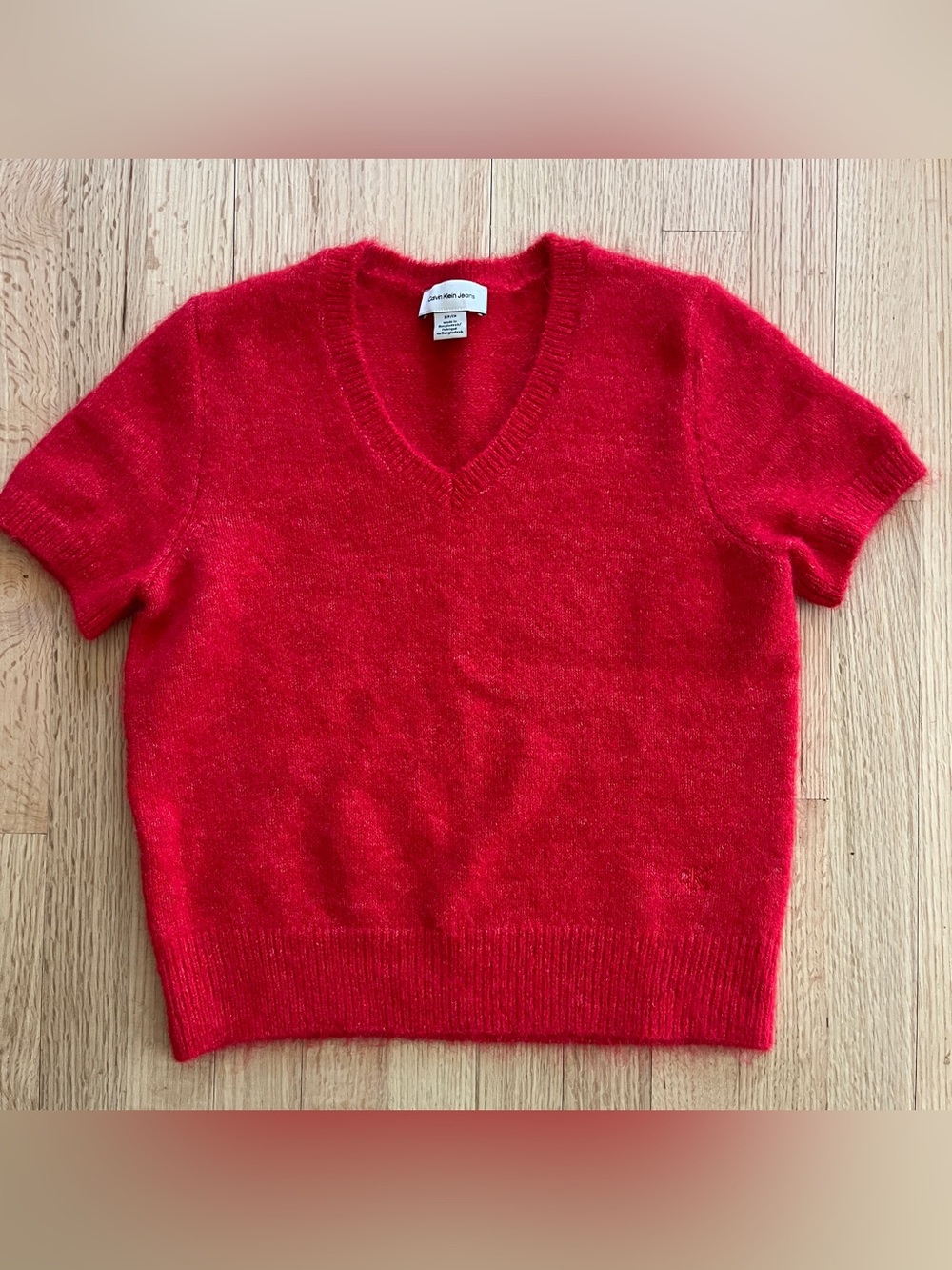 Calvin Klein red short sleeve sweater small like new condition super cute